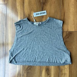 Joah brown boyfriend crop top NWT